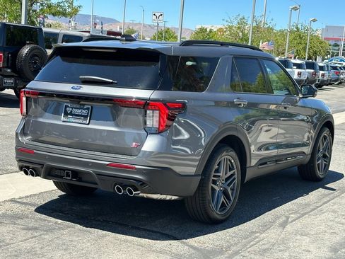 New 2026 Ford Explorer ST w/ Sun And Sound Package AWD/4WD image 8