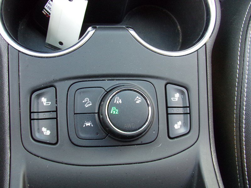 Used 2024 GMC Terrain SLT AWD/4WD image 30