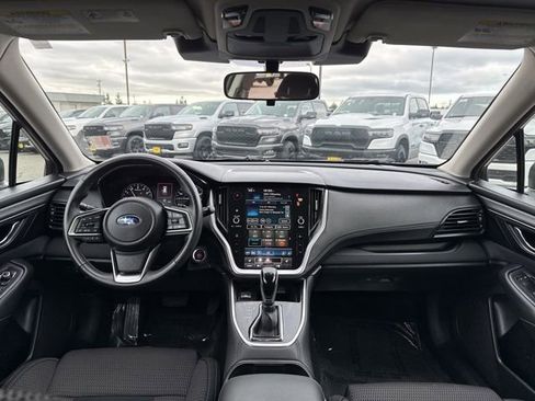 Used 2024 Subaru Outback Premium image 20