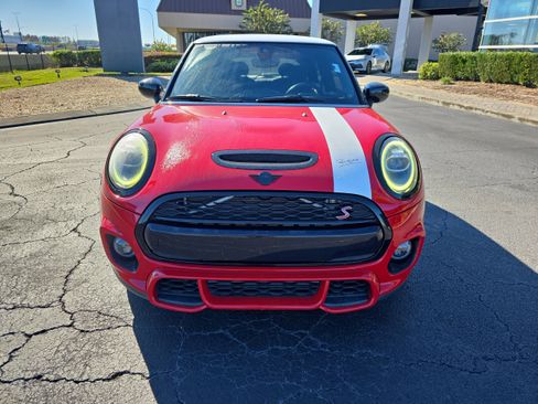 Used 2021 MINI Cooper S w/ 6.5" Touchscreen Package image 3