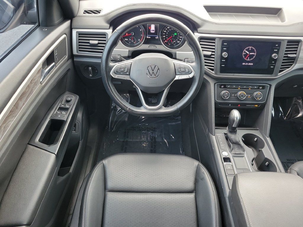Used 2020 Volkswagen Atlas Cross Sport SE FWD image 14