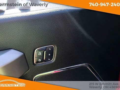 Used 2018 Ford F150 Lariat w/ Equipment Group 502A Luxury AWD/4WD image 16