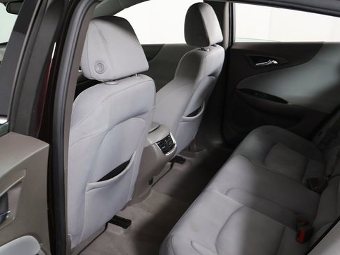 Used 2020 Chevrolet Malibu LT image 21