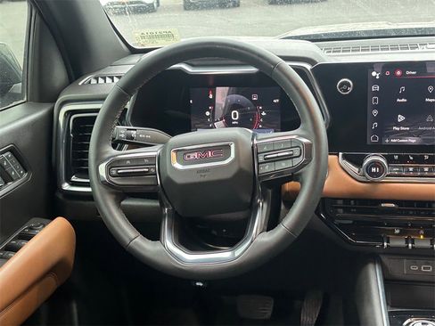 Used 2023 GMC Canyon AT4 w/ AT4 Premium Package image 25