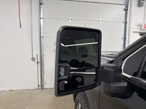 Used 2025 GMC Sierra 2500 Denali w/ Snow Plow Prep/Camper Package AWD/4WD image 9