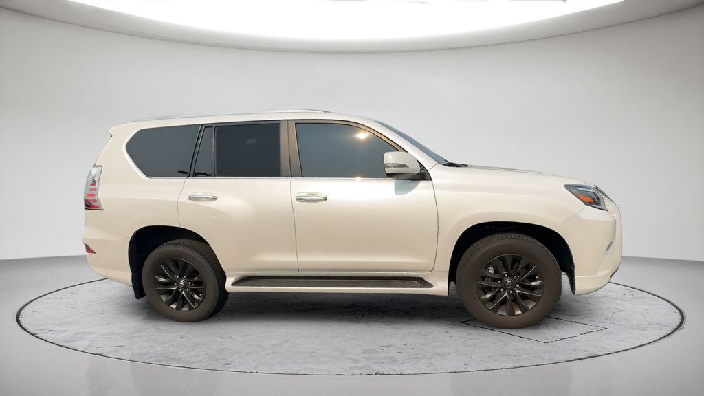 Used 2023 Lexus GX 460 Premium w/ Premium Package AWD/4WD image 4