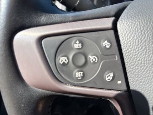 Used 2022 GMC Acadia AT4 w/ Preferred Package image 18