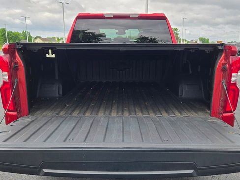 Used 2024 Chevrolet Silverado 1500 LT Trail Boss AWD/4WD image 14
