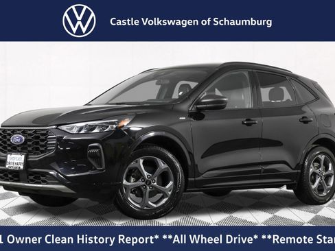 Used 2023 Ford Escape ST-Line image 1