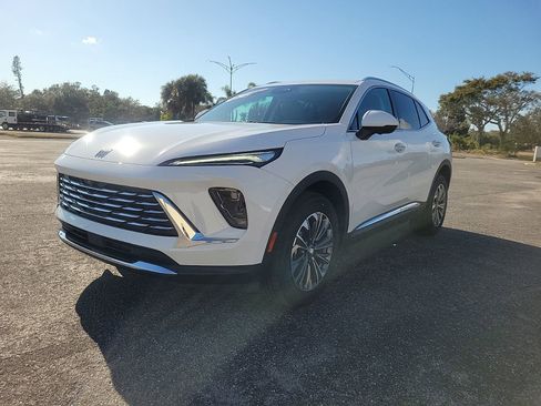 New 2026 Buick Envision Preferred image 2