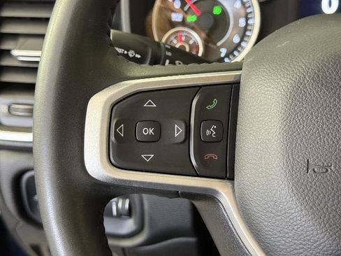 Used 2023 RAM 1500 Big Horn image 24