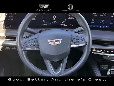 Used 2025 Cadillac XT4 Premium Luxury image 14