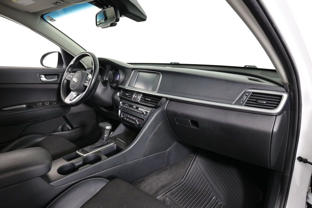 Used 2019 Kia Optima S FWD image 23