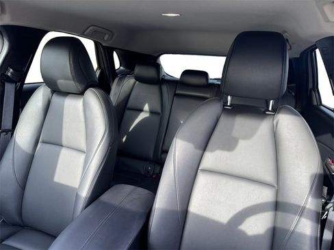 Used 2023 MAZDA CX-30 AWD 2.5 S w/ Select Package image 19