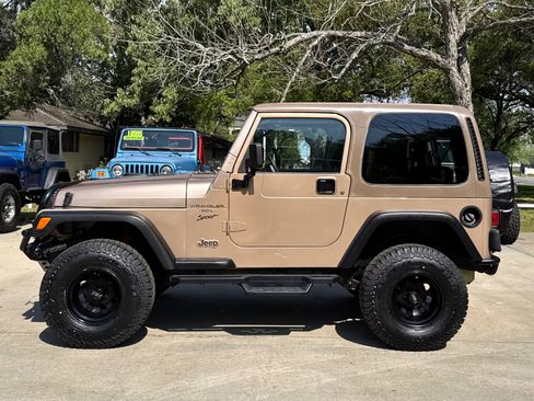 Used 2000 Jeep Wrangler Sport AWD/4WD image 11