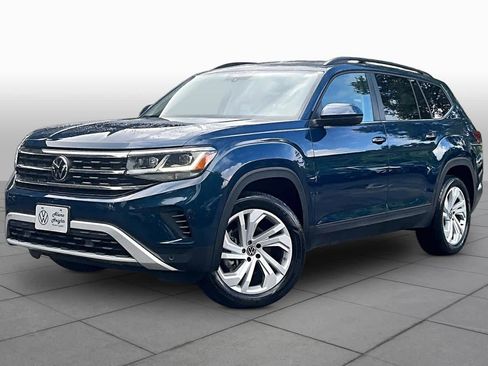 Used 2023 Volkswagen Atlas SE AWD/4WD image 1