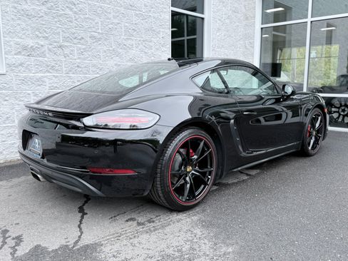 Used 2018 Porsche 718 Cayman RWD image 30