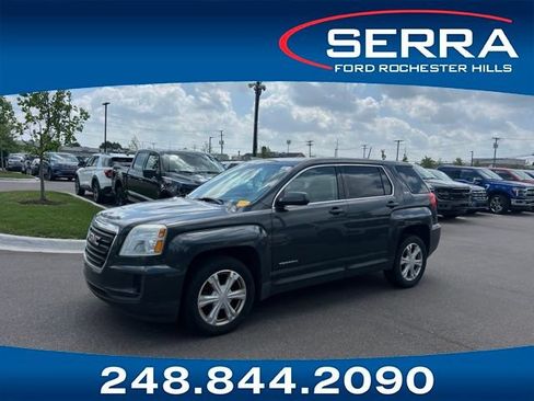 Used 2017 GMC Terrain SLE FWD image 1