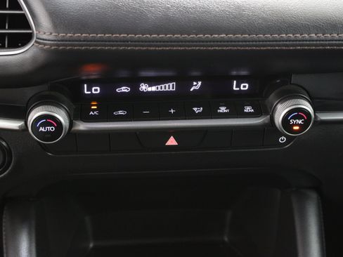 Used 2025 MAZDA MAZDA3 s Sport FWD image 19