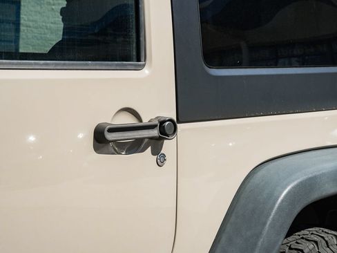 Used 2016 Jeep Wrangler Sport w/ Quick Order Package 23S AWD/4WD image 15