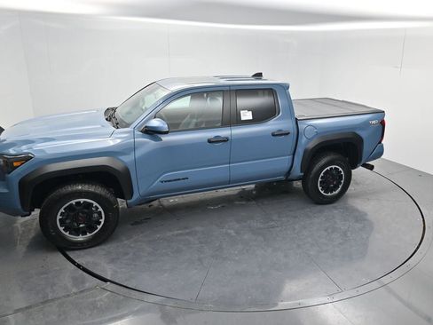 New 2026 Toyota Tacoma TRD Off-Road w/ TRD Off Road Upgrade Package image 60