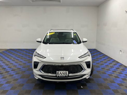 Used 2024 Buick Encore GX Avenir w/ Avenir Convenience Package image 2