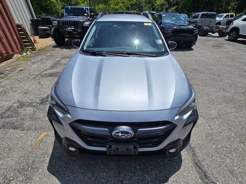 Used 2023 Subaru Outback Premium AWD/4WD image 13