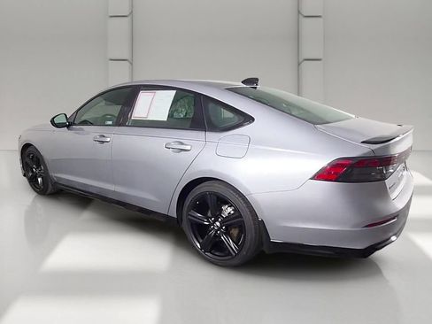Used 2025 Honda Accord Sport image 47