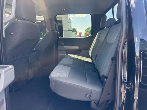 Used 2026 Ford F250 XLT w/ XLT Premium Package AWD/4WD image 14