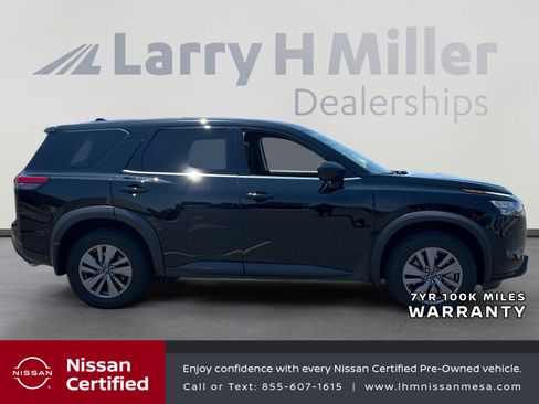Certified 2025 Nissan Pathfinder S FWD image 6