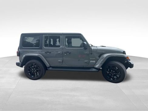 Used 2023 Jeep Wrangler Unlimited Sahara w/ Cold Weather Group AWD/4WD image 7