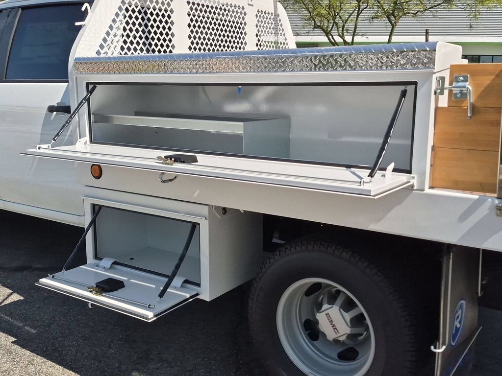 New 2026 GMC Sierra 3500 Pro w/ Convenience Package RWD image 26