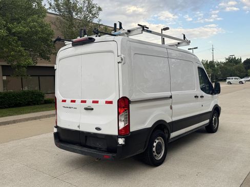 Used 2019 Ford Transit 250 148 Medium Roof RWD image 6