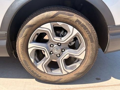 Used 2018 Honda CR-V EX image 4