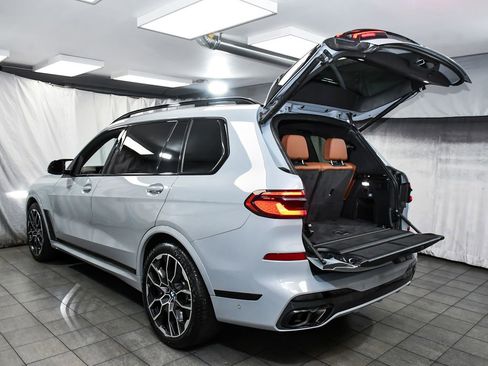 Used 2026 BMW X7 M60i AWD/4WD image 74