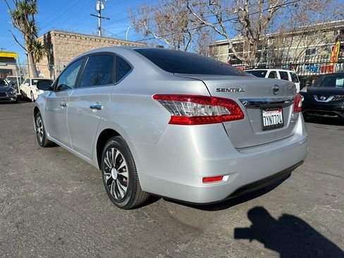 Used 2015 Nissan Sentra SV image 7