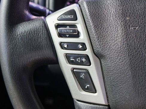 Used 2022 Nissan Titan S w/ S Utility Package image 12