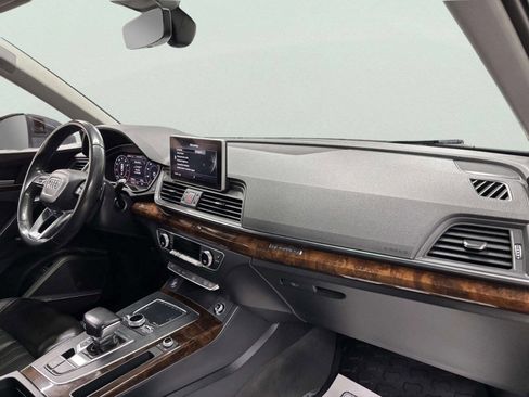 Used 2018 Audi Q5 2.0T Premium Plus w/ Premium Plus Package image 24