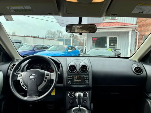 Used 2015 Nissan Rogue S w/ Convenience Package image 12