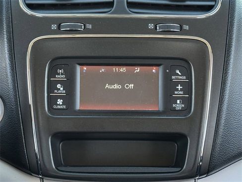 Used 2018 Dodge Journey SXT w/ Premium Group image 17