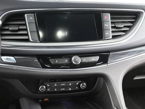 Used 2024 Buick Enclave Premium FWD image 30