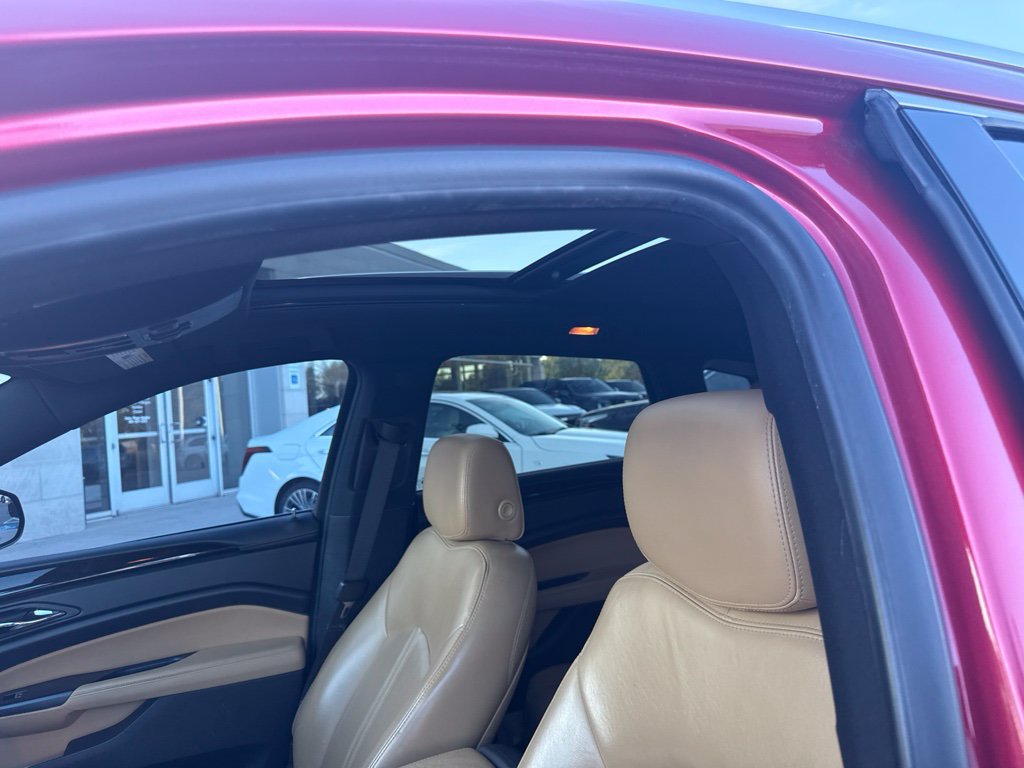 Used 2015 Cadillac SRX Luxury FWD image 10