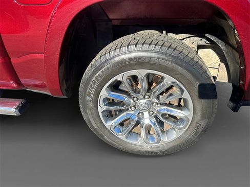 Certified 2019 RAM 1500 Laramie w/ Sport Appearance Package image 8