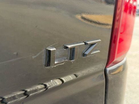 Used 2022 Chevrolet Silverado 1500 LTZ w/ LTZ Premium Package image 21