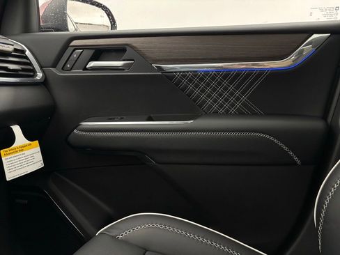 New 2026 GMC Acadia Denali w/ Super Cruise Package image 47