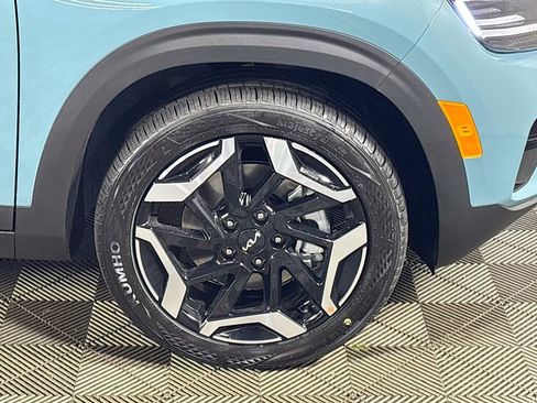 New 2026 Kia Seltos SX image 24