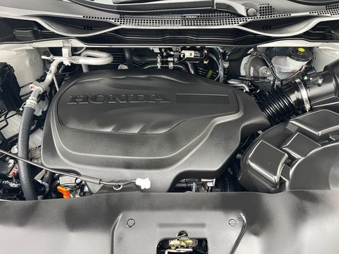 Certified 2025 Honda Odyssey EX-L image 30