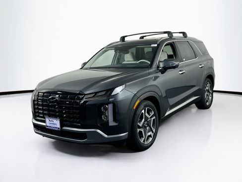 Used 2023 Hyundai Palisade Limited image 1