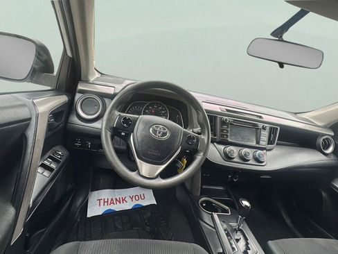 Used 2016 Toyota RAV4 LE FWD image 19