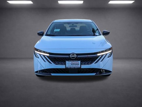New 2026 Nissan Sentra SV FWD image 9